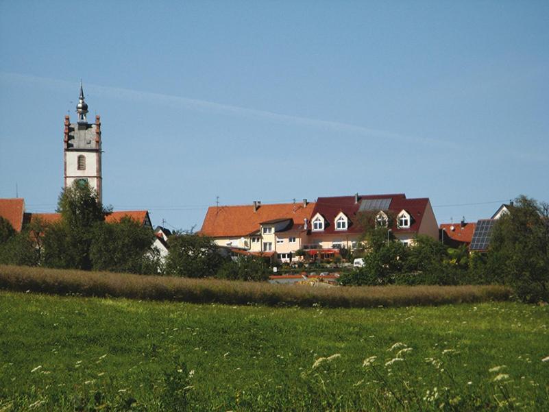 Hotel-Gasthof Sternen Winterlingen Esterno foto